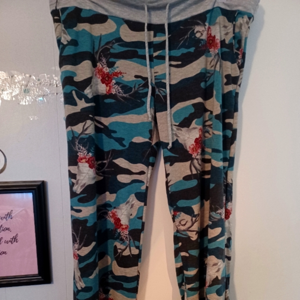Lounge pants